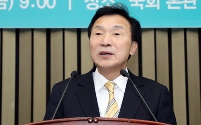 손학규 "文대통령 '정책기조 유지' 신년인사 안타깝다"