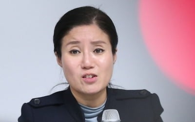 '케어' 박소연 "80% 살리고 20% 인도적 안락사…사퇴할 생각 없다"