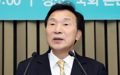 손학규 "文대통령 '정책기조 유지' 신년인사 안타깝다"