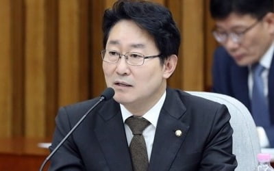 박범계 "박근혜 '방콕' 관저근무…문대통령과 하늘과 땅 차이"