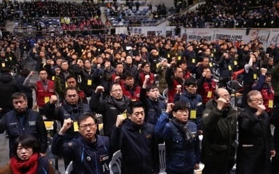 민주노총 대의원대회 정족수 넘겨…오늘 경사노위 안건 의결