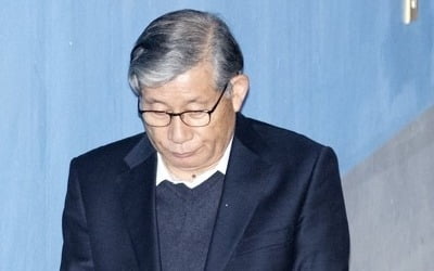 '댓글공작' 배득식 前사령관 징역 6년 구형…"헌정질서 파괴"