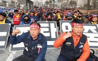 "구조조정 우려"…대우조선·현대重 노조, 인수 반대 한목소리