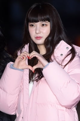 [포토] CLC 최유진, '언제까지 귀여울꺼니~'