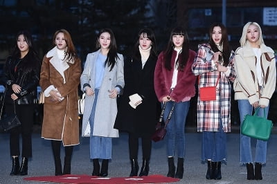 [포토] CLC, '감탄을 부르는 아름다움'