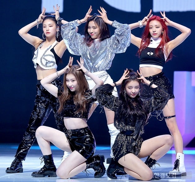 [포토] ITZY, '시선 강탈하는 강렬함'