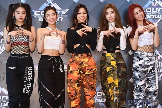 [PHOTOPIC] ITZY, '너희가 원하는 거 전부 있지? 있지!'