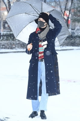 [포토] 태민, '눈길 사로잡는 멋진 패션~'