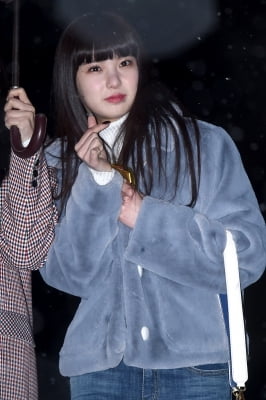 [포토] CLC 최유진, '돋보이는 깜찍 미모'