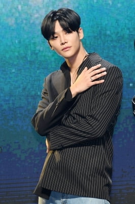 [포토] SF9 로운, '소중한 로운'