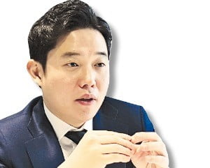 "수출입 데이터 뜯어보며 '숨은 진주' 캔다"