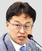 민주 김정우 의원, 성추행 혐의 피소