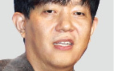 택시조합원들에 고발당한 타다…이재웅 "新산업 그만 괴롭혀라"