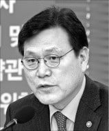 "나도 보험약관 끝까지 읽은적 없어…소비자 눈높이 맞춰 대수술해야"