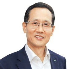 차기 하나은행장에 지성규…함영주, 3연임 포기