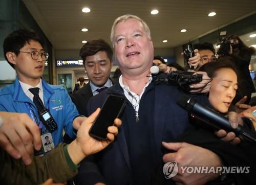 러 전문가 "北, 비건과 실무협상 때 주한미군 철수 거론할 수도"