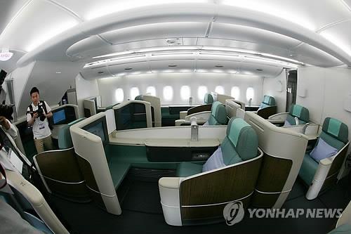 '하늘 위의 호텔' A380 퇴출 위기…콴타스도 8대 주문 취소