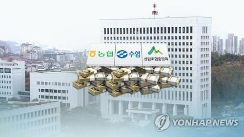 "한표 부탁합니다"…조합장 선거 후보들 '나홀로 선거운동' 개시