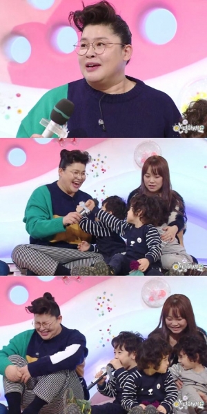 &#39;안녕하세요&#39; 이영자, 세 쌍둥이 육아 체험 후 &#39;영혼 탈곡&#39;