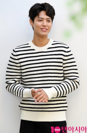 [TEN PHOTO]박보검 &#39;이 미소 설렘주의보&#39;