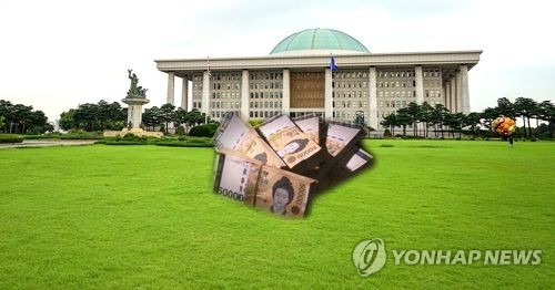 '누이좋고 매부좋고'…국회의원 '품앗이' 기부 여전