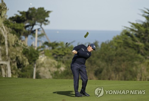 '미컬슨 샷 살아있네'…21년 만에 페어웨이 적중률 100%