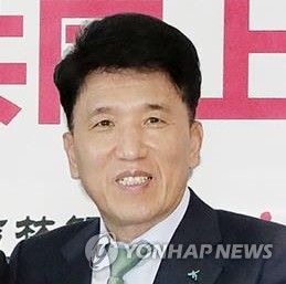 하나은행 노조 "함영주 행장 연임 반대…경영능력 근거 없다"