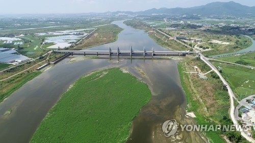 환경부 "4대강 보 개방 후 수질 크게 좋아져…자정능력도 개선"