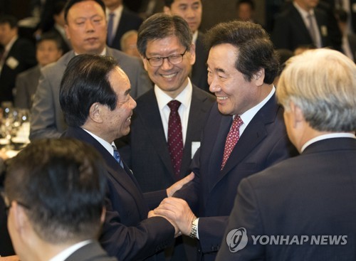 이총리, 日 의원에 '강제징용 배상 판결 존중' 입장 밝혀