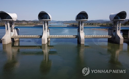 "카지노 로얄 해체·부여 백제보 상시 유통 결정 찬성"