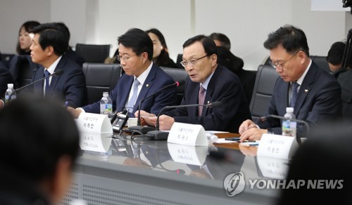 민주 "대선불복 용납못해"…사법부→한국당 '과녁 이동'