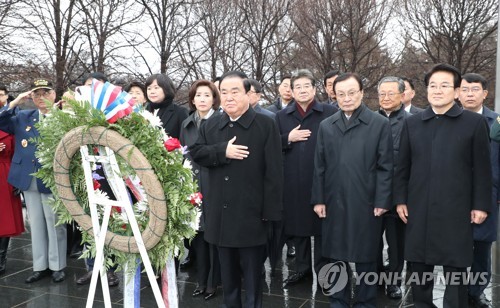 문의장 "北비핵화 무관하게 남북관계 진전시키려는 것 아냐"