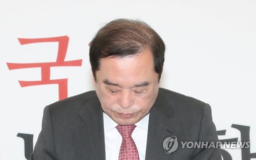 '5·18 망언' 정국 지속…민주·야3당 "5·18왜곡처벌법 추진"