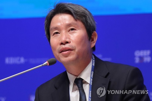 민주 원내대표 선거 3파전…김태년·노웅래·이인영 출사표