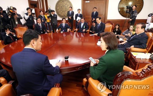 여야, 북미정상회담 성공기원 공동성명 채택…"평화정착 이정표"