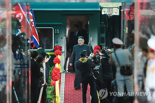 김정은 3800㎞ '열차 대장정' 마무리…존재감 각인 '효과'