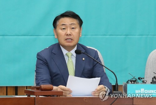 김관영 "3당 원내대표·정개특위 간사, 당장 선거제 협상 제안"