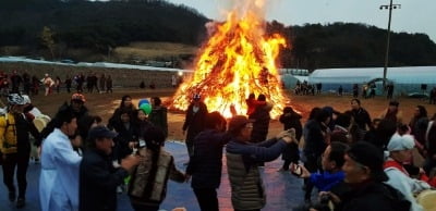 오늘은 정월대보름…"견과류·나물 먹고 보름달 보세요"