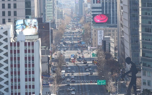 23일 오전 6시부터 밤 9시까지 미세먼지 비상저감조치가 시행된다.  /사진=연합뉴스