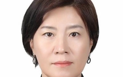 김희경 여가부 차관…언론인·NGO 출신 아동인권전문가