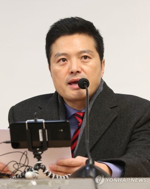 김태우, 내일 피고발인 신분으로 수원지검 출석