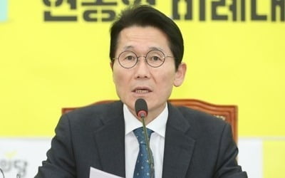 민주·정의, '법관 탄핵' 속도내기…평화 "유보돼야" 제동