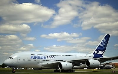 에어버스, '하늘위의 호텔' A380 여객기 2021년 생산 중단