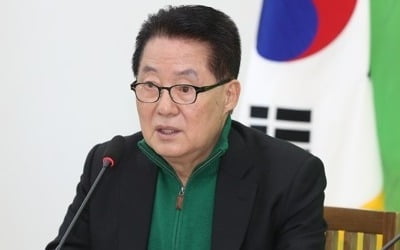 박지원 "김무성 40표 만들었다고 해 탄핵 시작"…金 "입 다물라"