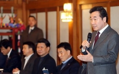 이총리 "탄력근로제 노사 결단 감사…국회 빠른 협조 부탁"