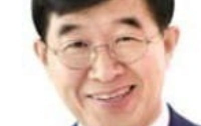 강대국에 무릎 꿇지 않는 베트남…위기 때마다 리더가 있었다