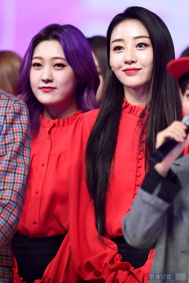 입덕도우미|이달의 소녀, 팬들만 바라보며 상큼 미소…'천사가 따로 없네~'