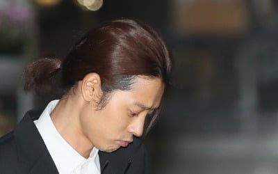 '불법 성관계 몰카' 정준영 구속 여부 오늘 판가름난다