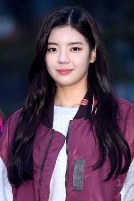 [포토] ITZY 리아, '감탄을 부르는 꽃미모'