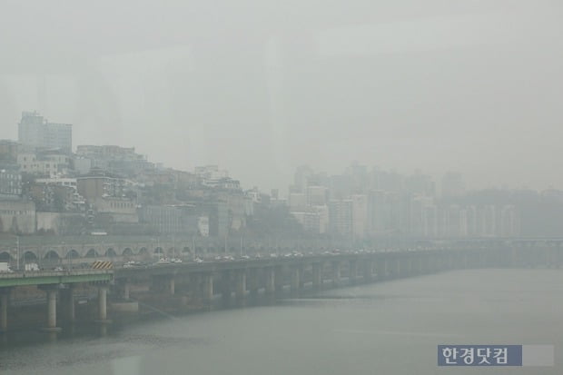 기상청 "중국과 미세먼지 인공강우 협의 서두를 것"